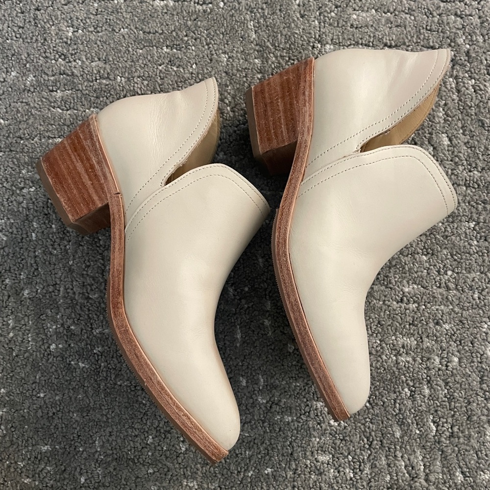 Nisolo Everday Ankle Bootie
